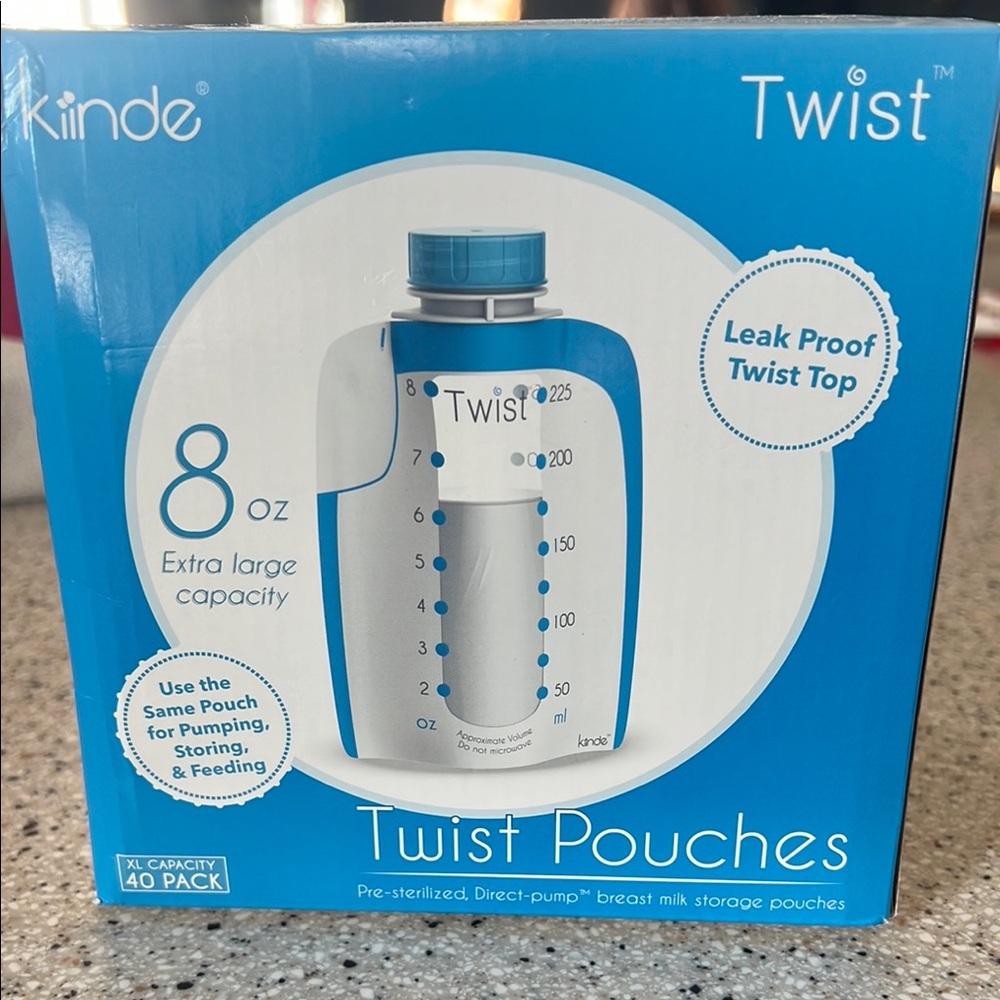 Kiinde Twist Pouches 8oz unopened box and 2 opened as discussed in comments.
